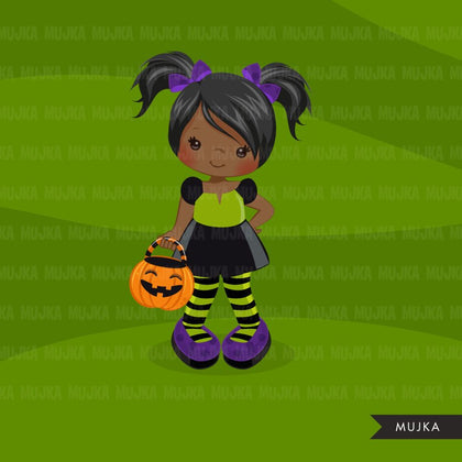 Halloween Trick or treat, girl in costume